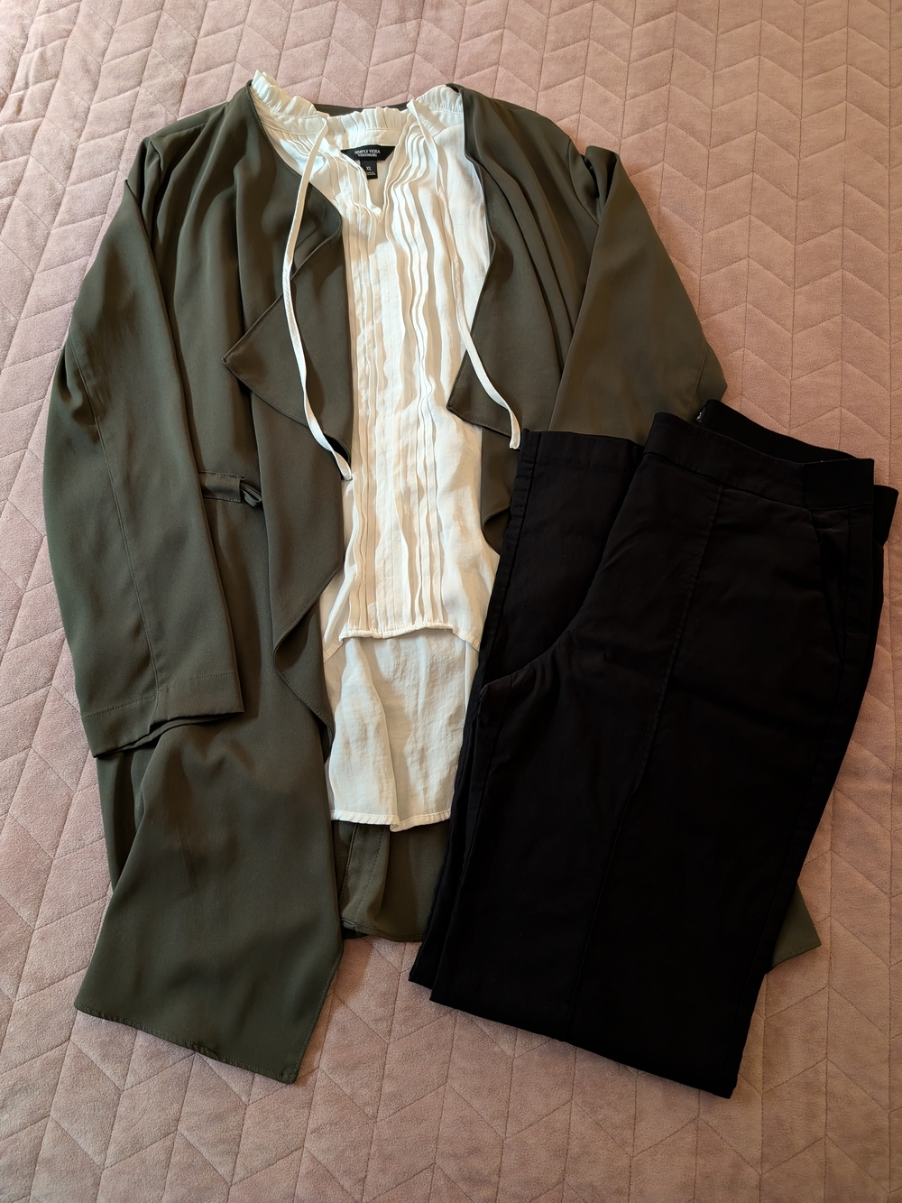 Simply Vera Wang Olive Drape Jacket, White Sleeveless Blouse and Black Pants